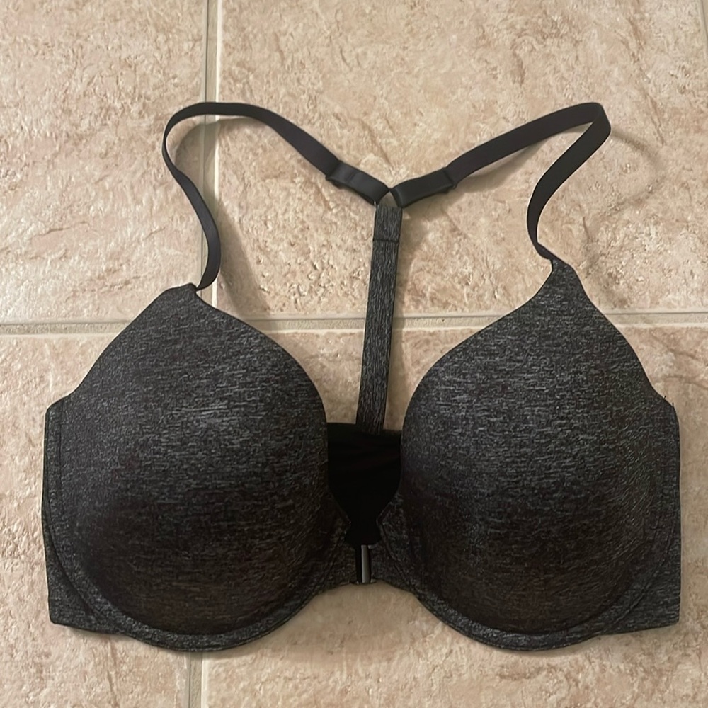 Victoria’s Secret racerback bra never worn